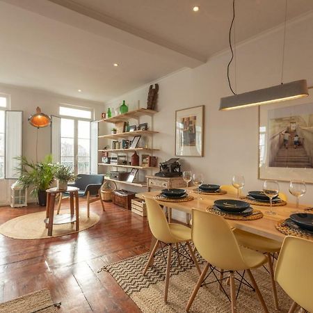 Fantastic Family Apartment In Estrela Lisbon Bagian luar foto