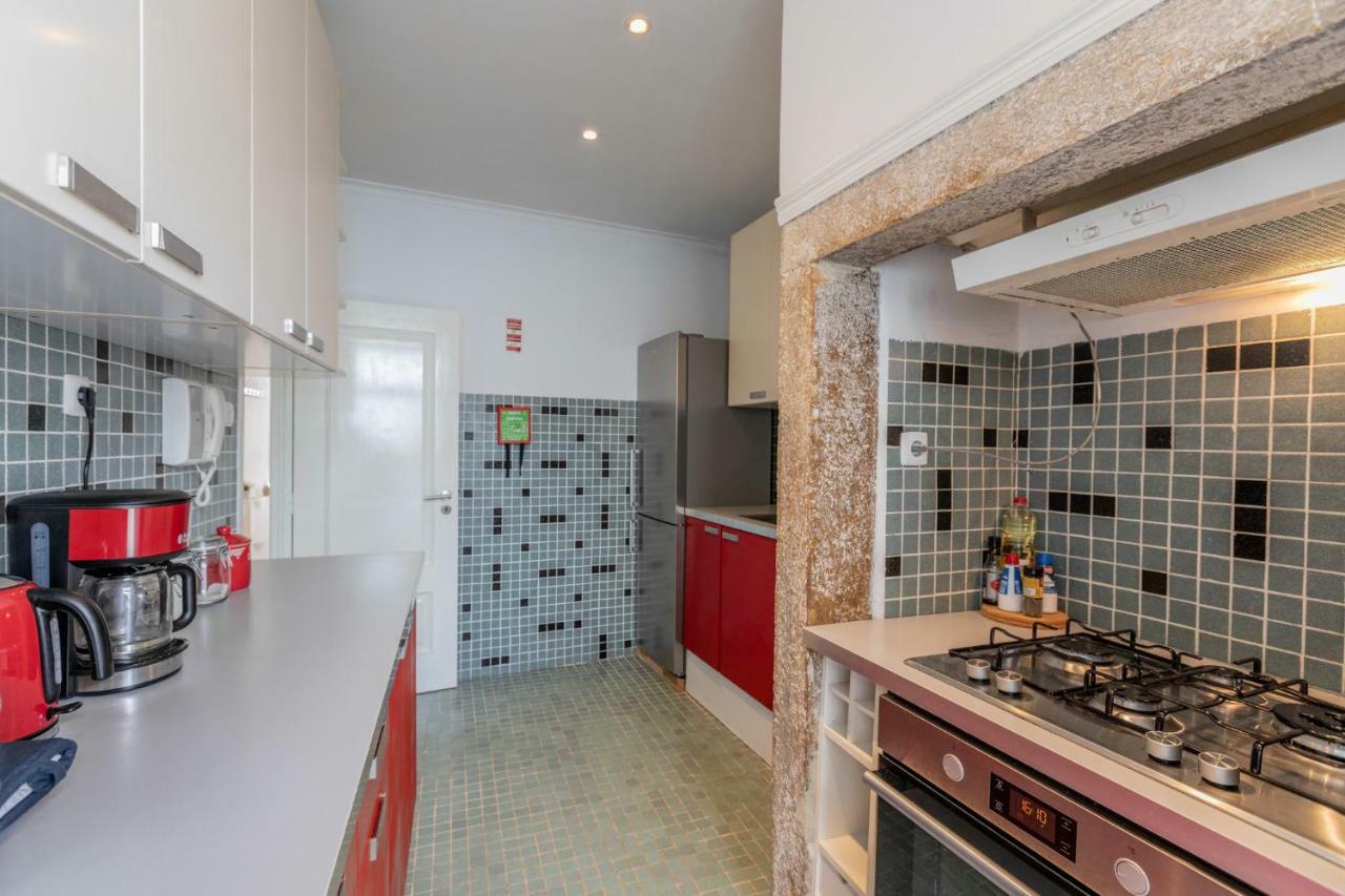 Fantastic Family Apartment In Estrela Lisbon Bagian luar foto